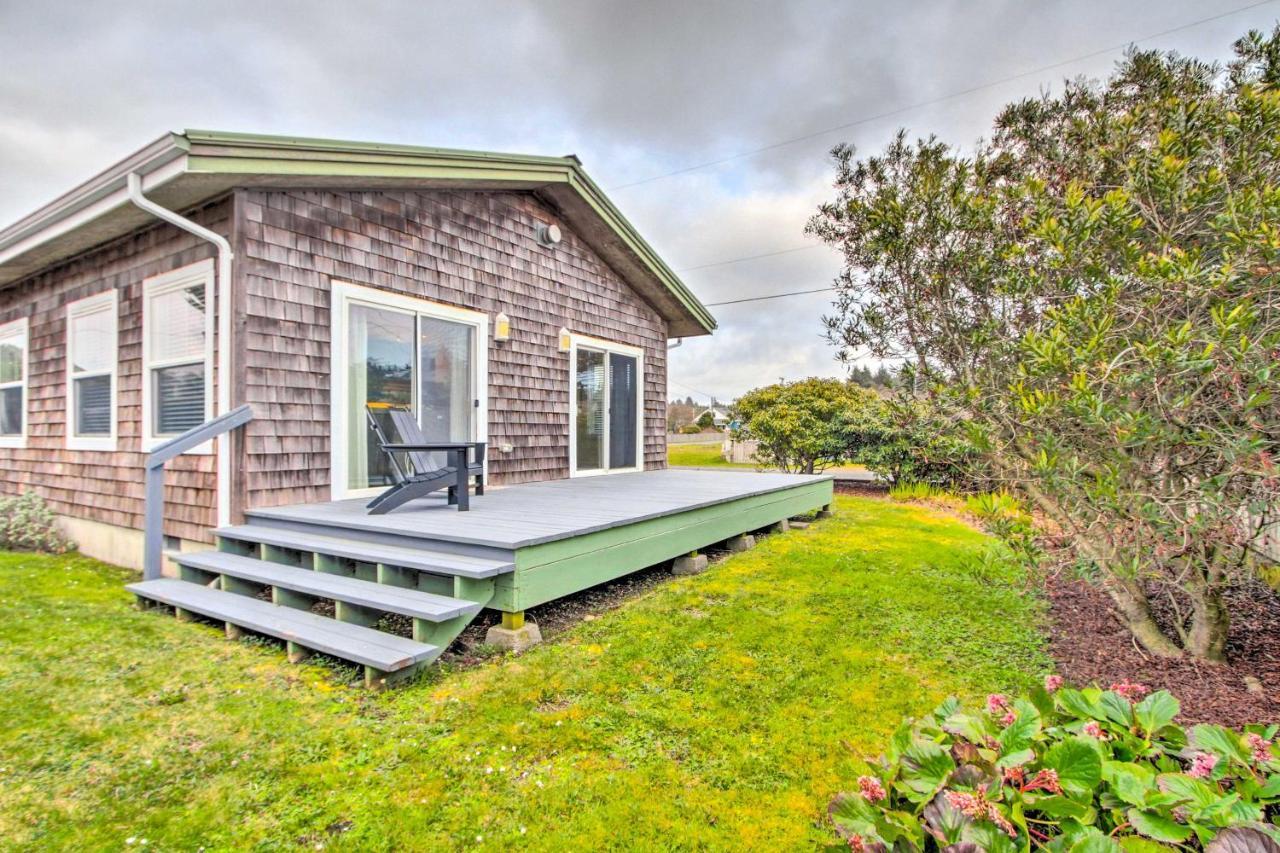 Airy Coastal Escape With Deck - Steps To Beach! 퍼시픽 비치 외부 사진